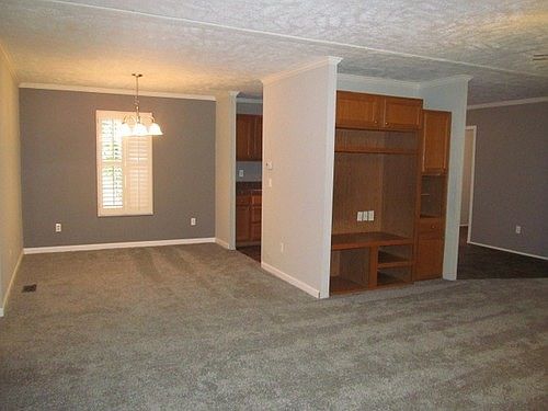 5th image of 86 Midway Ave