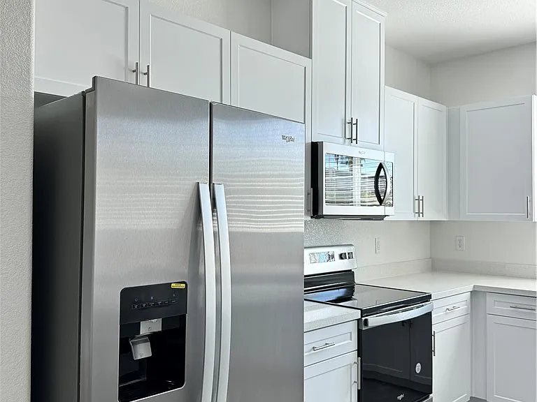 6181 Garden Crest St — Photo 16