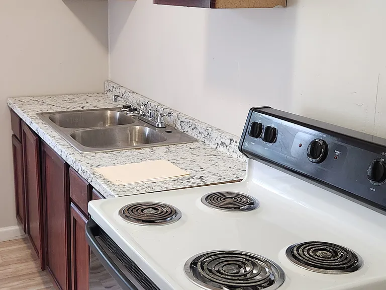 1339 E McLemore Ave #202 — Photo 4
