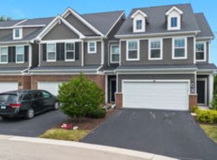 509 Watercress Dr, Aurora, IL 60504