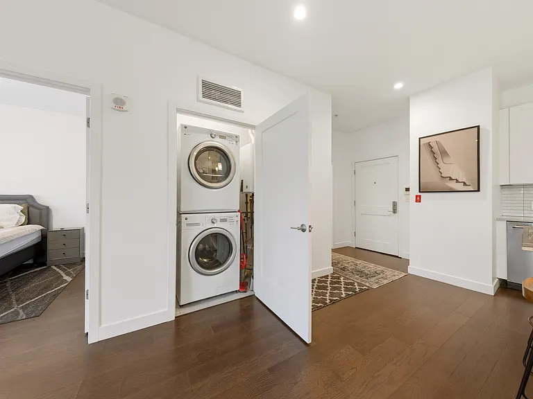 197 Washington St #308 — Photo 7