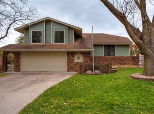 1485 NW 91st St, Clive, IA 50325