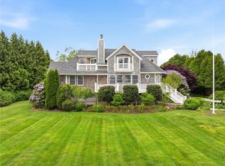 112 W Willow Ln, Charlestown, RI 02813