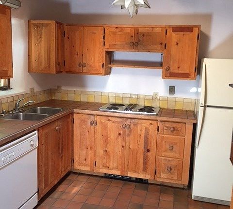 5th image of 801 Acequia Madre APT A
