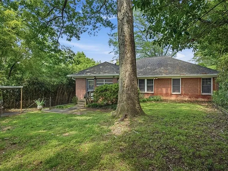 1513 Melrose Dr SW — Photo 34