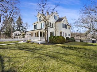 37 Hillside Ave, Katonah, NY 10536