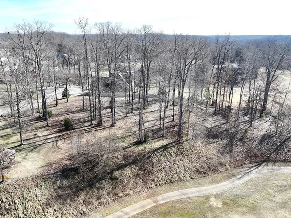 326 Cayuga Dr, Cadiz, KY 42211