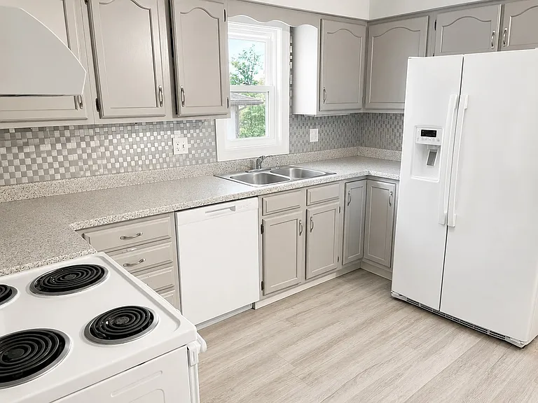 Kitchen with granite counter top