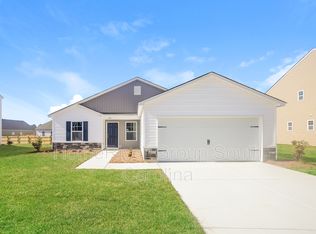 194 Carriagebrook Cir, Camden, SC 29020