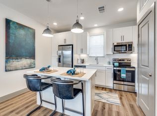Midway Row House, Houston, TX 77024