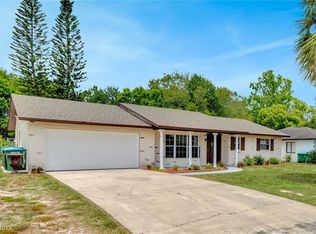 1064 W Embassy Dr, Deltona, FL 32725