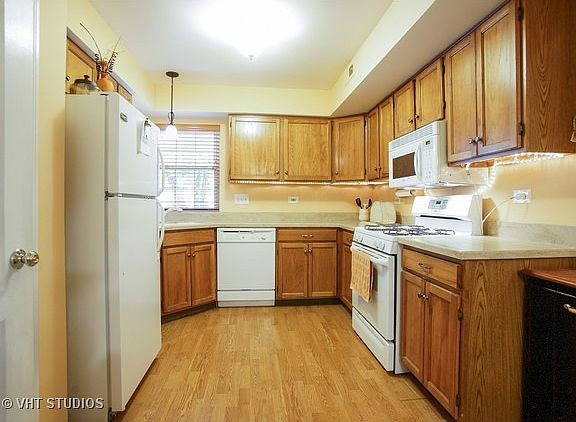 3rd image of 1505 W Orchard Pl