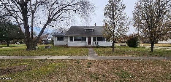 2nd image of 1607 Washington Ave