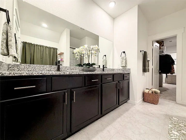 4724 Peony Green Dr — Photo 30
