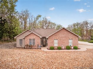 18 Spirea Point, Four Seasons, MO 65049