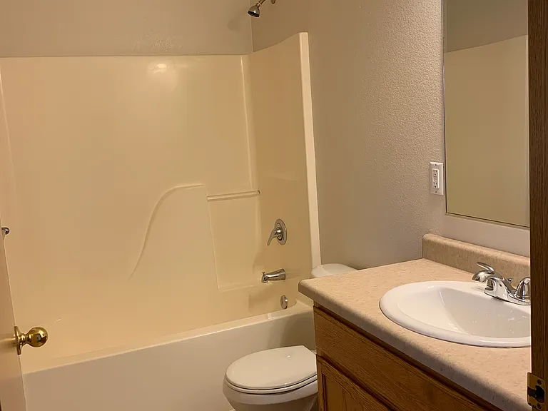 452 Holbrook Ln #A — Photo 20