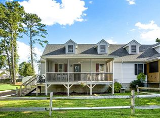 7531 Pony Cove Ln, Chincoteague, VA 23336