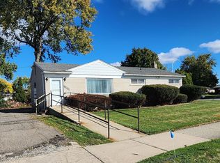 31410 Joy Rd, Livonia, MI 48150