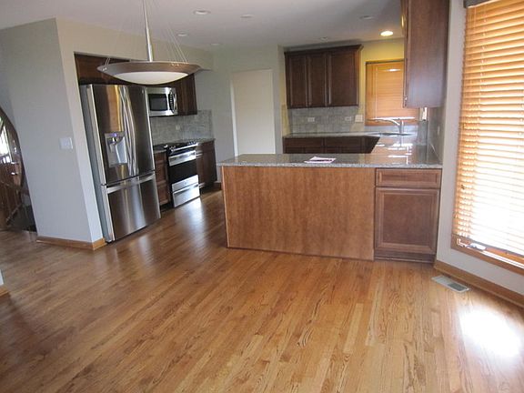 4th image of 25050 W Nicklaus Way