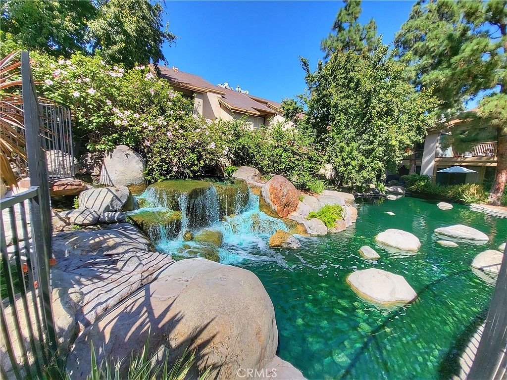 16211 Downey Ave UNIT 35, Paramount, CA 90723 Zillow