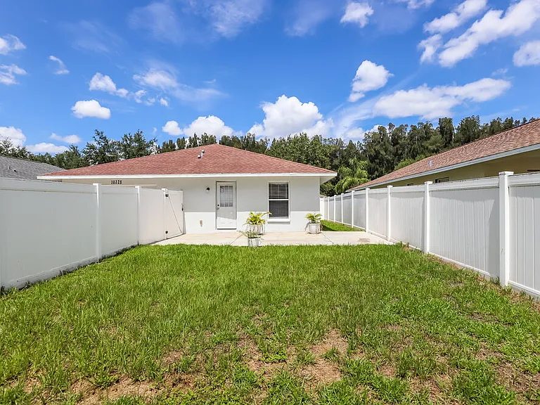10326 Summerview Cir — Photo 15