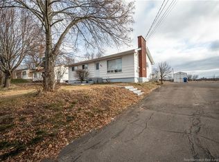 93 Seaman St, Moncton, NB E1A 4B5