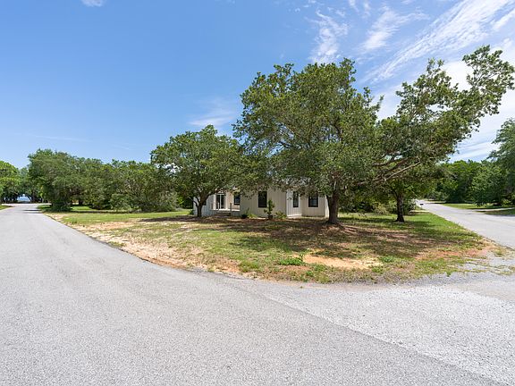 4th image of 1764 New Hope Rd