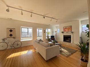 728 W Waveland Ave APT 1, Chicago, IL 60613