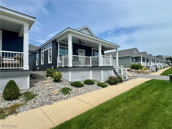 10850 E Bayshore Rd Unit 5, Lakeside Marblehead, OH 43440