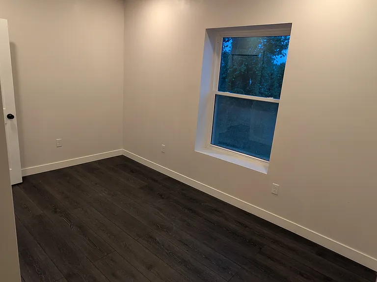 4725 McMillan Ave — Photo 22