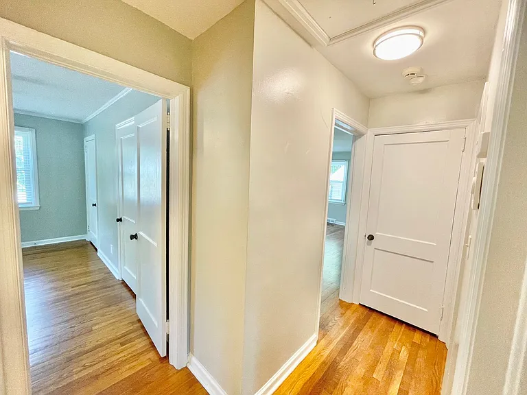 2306 Dellwood Dr — Photo 23