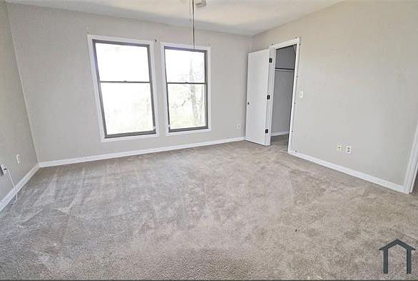 1st image of 1519 Jacks Dr
