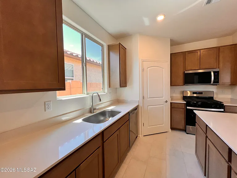 10004 E Lebaron Dr — Photo 13
