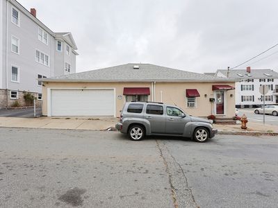 273 Tremont St, Fall River, MA, 02720