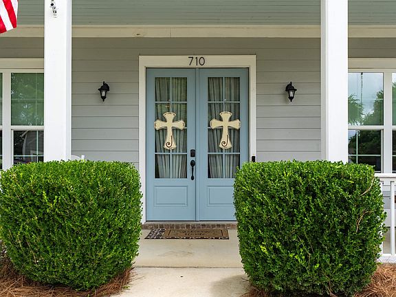 4th image of 710 Rosebury Rd
