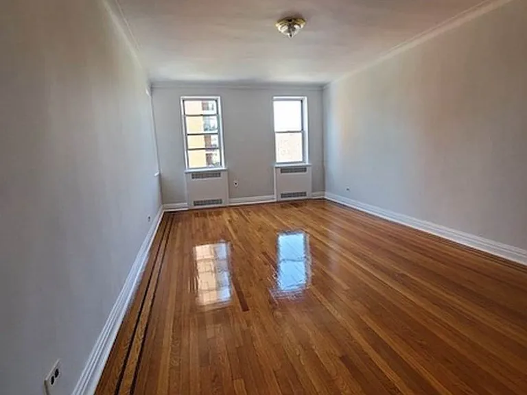 640 W 207th St #3 — Photo 1