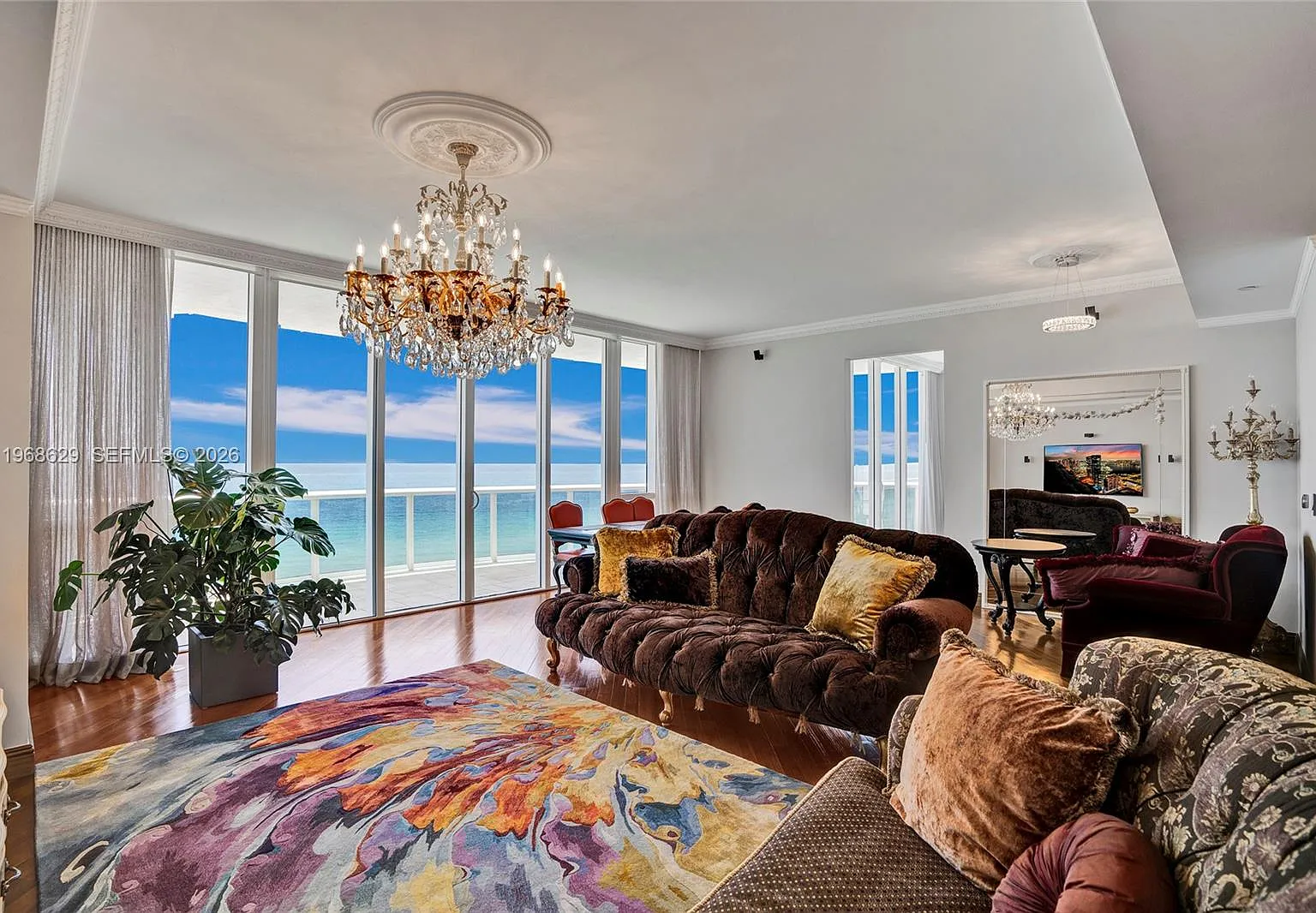 Tdr Tower Ii Condo — Photo 1