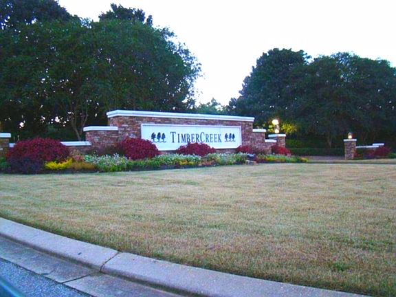 3rd image of Elderberry Dr