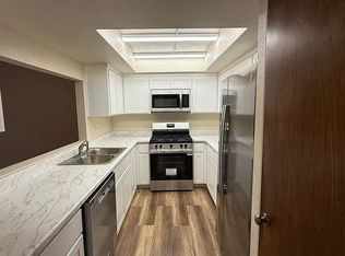2890 Huntington Blvd APT 113, Fresno, CA