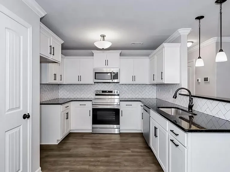 229 Wilcot Rd — Photo 4