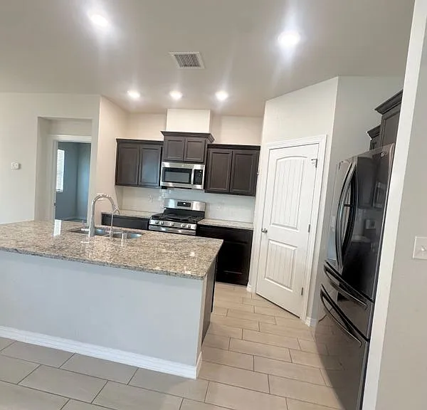6116 Hidden Row Ave — Photo 9