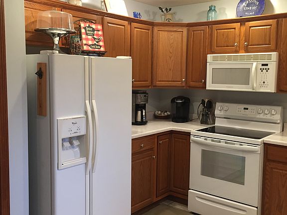2nd image of 5610 227th Street Ct N