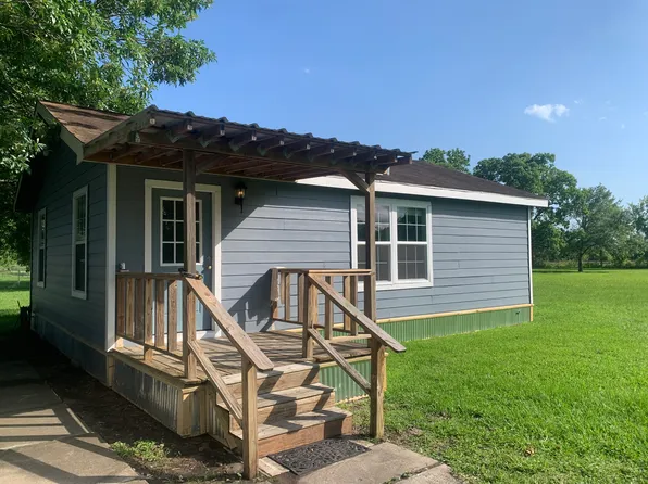 11517 1/2 Sunnyside Dr, Baytown, TX 77523