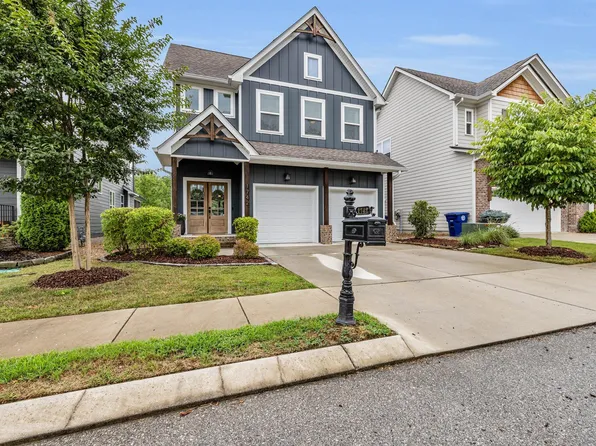 1742 Seven Pines Ln, Chattanooga, TN 37415