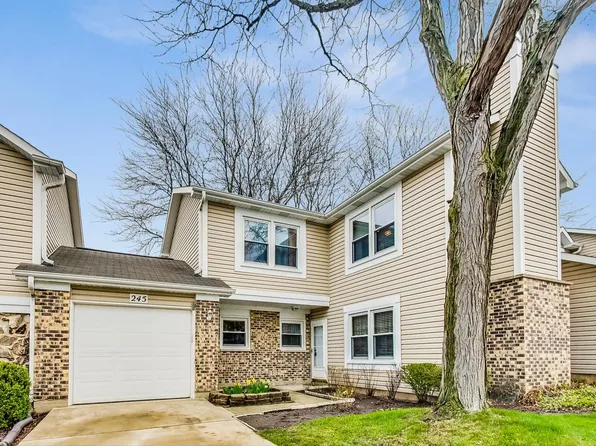 245 Hedgerow Dr, Bloomingdale, IL 60108