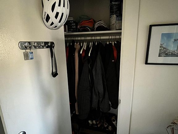 Coat closet