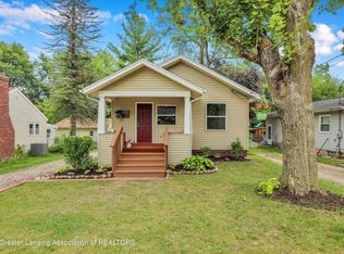 2906 Cynwood St, Lansing, MI 48906