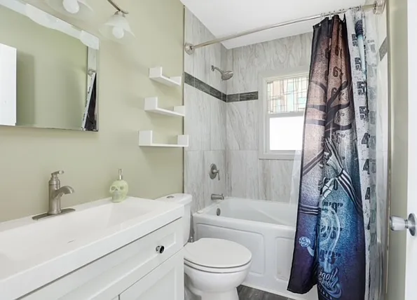 13164 Sidonie Ave — Photo 8