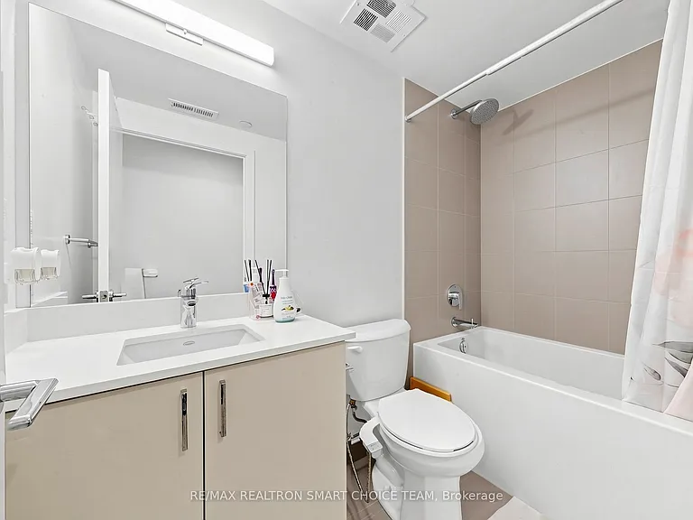 1005 Dundas St E #364 — Photo 24