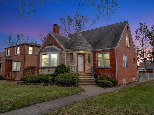 9957 S Saint Louis Ave, Evergreen Park, IL 60805